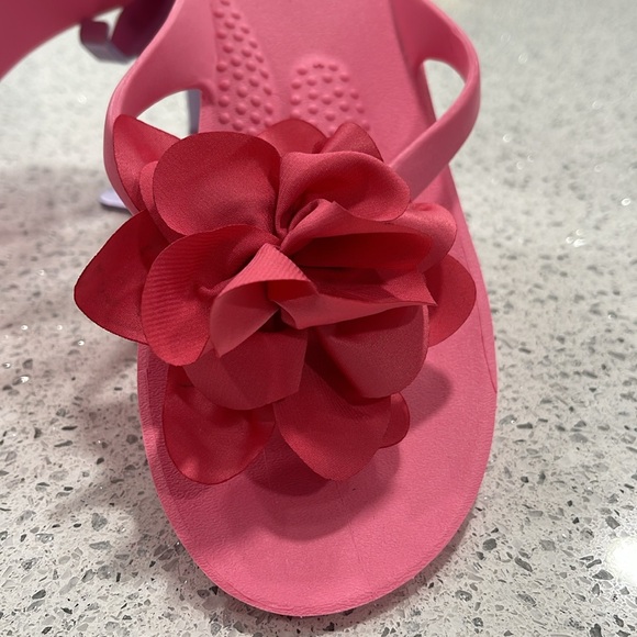NWOT OKAB KANA WEDGE FLIP-FLOP SANDALS WOMENS SIZE L ELECTRIC PINK MATTE FINISH - Picture 7 of 11